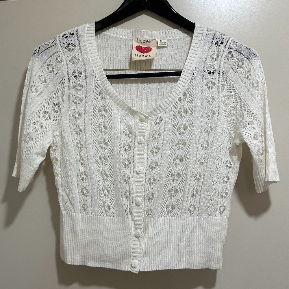 NWOT Beautiful Premium Designer  Derek Heart white XL Short sweater Super Cute